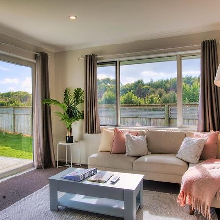 Cambridge Modern 4 Bedrooms House ภายนอก รูปภาพ