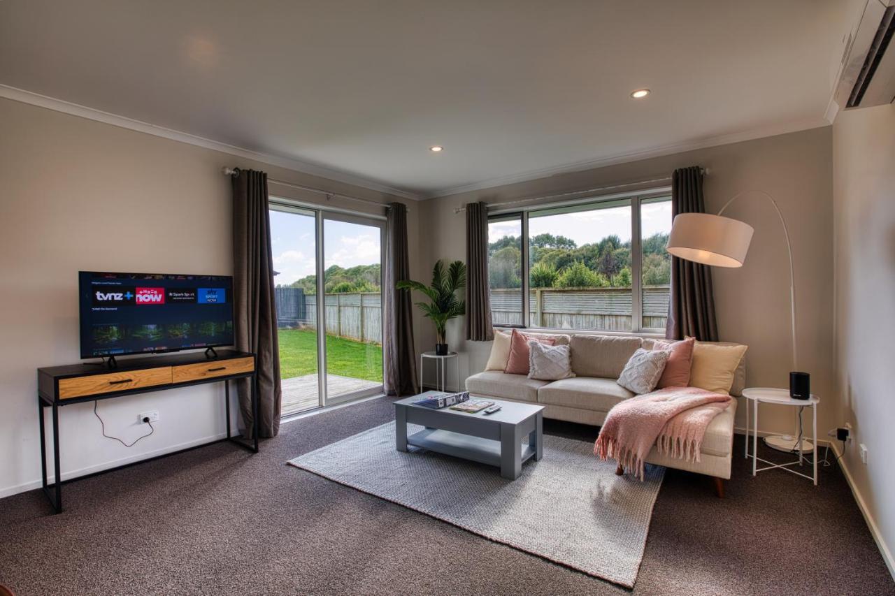 Cambridge Modern 4 Bedrooms House ภายนอก รูปภาพ