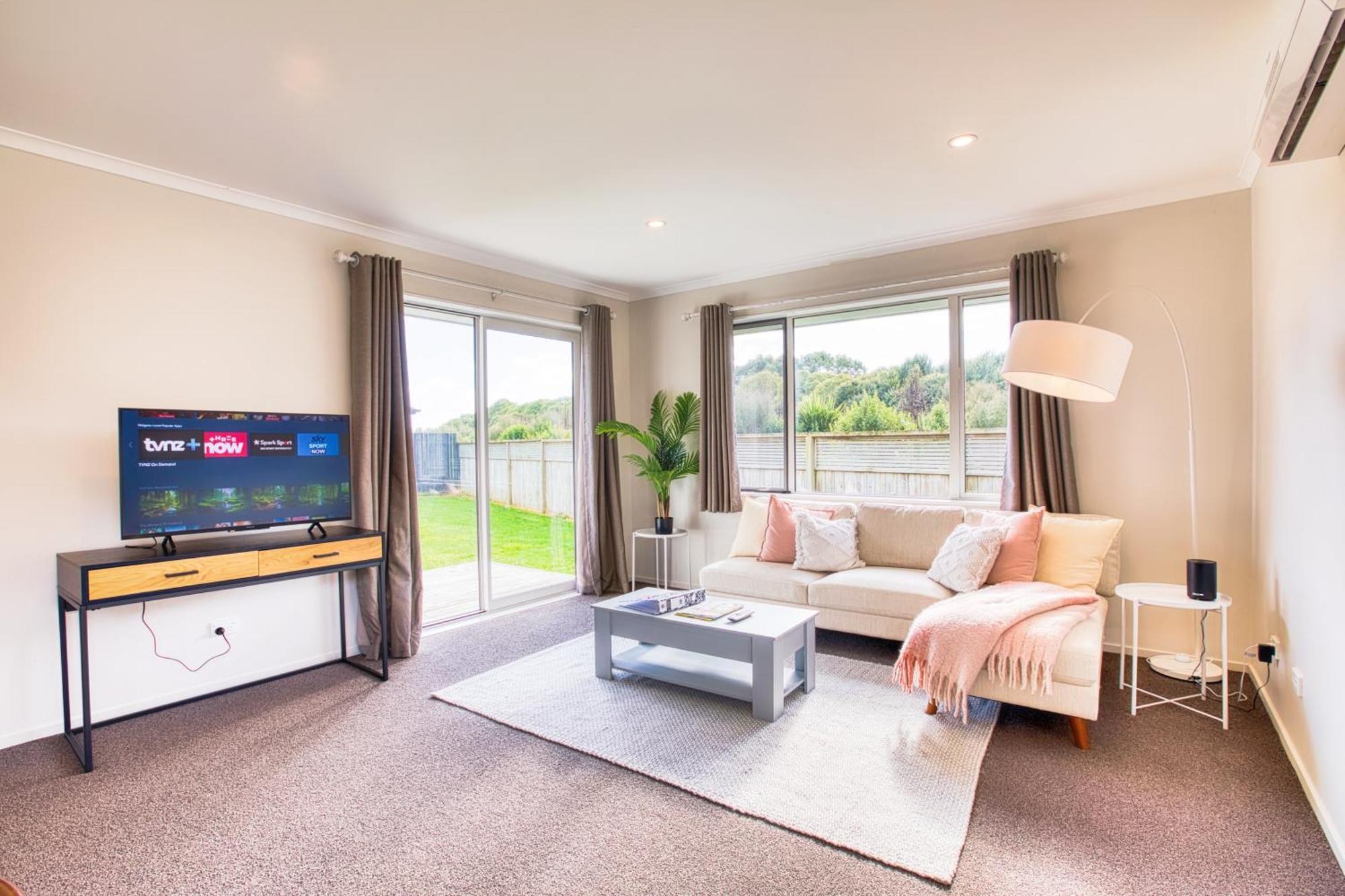 Cambridge Modern 4 Bedrooms House ภายนอก รูปภาพ